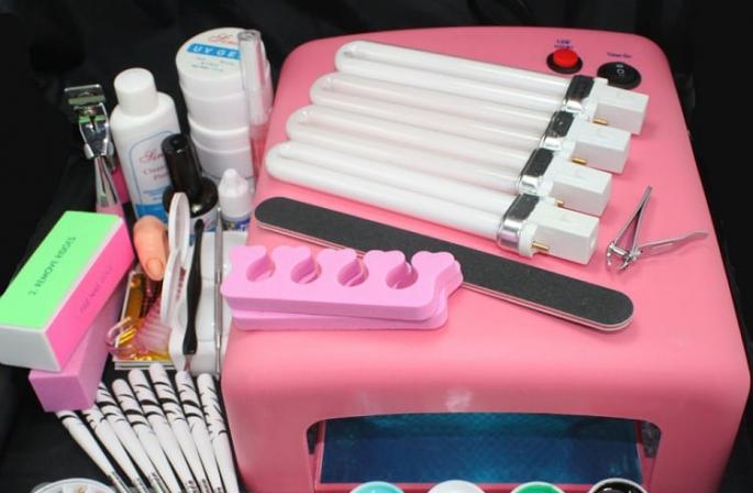 Как накрасить ногти гель-лаком в домашних условиях Гель лак для ногтей технология нанесения в домашних условиях